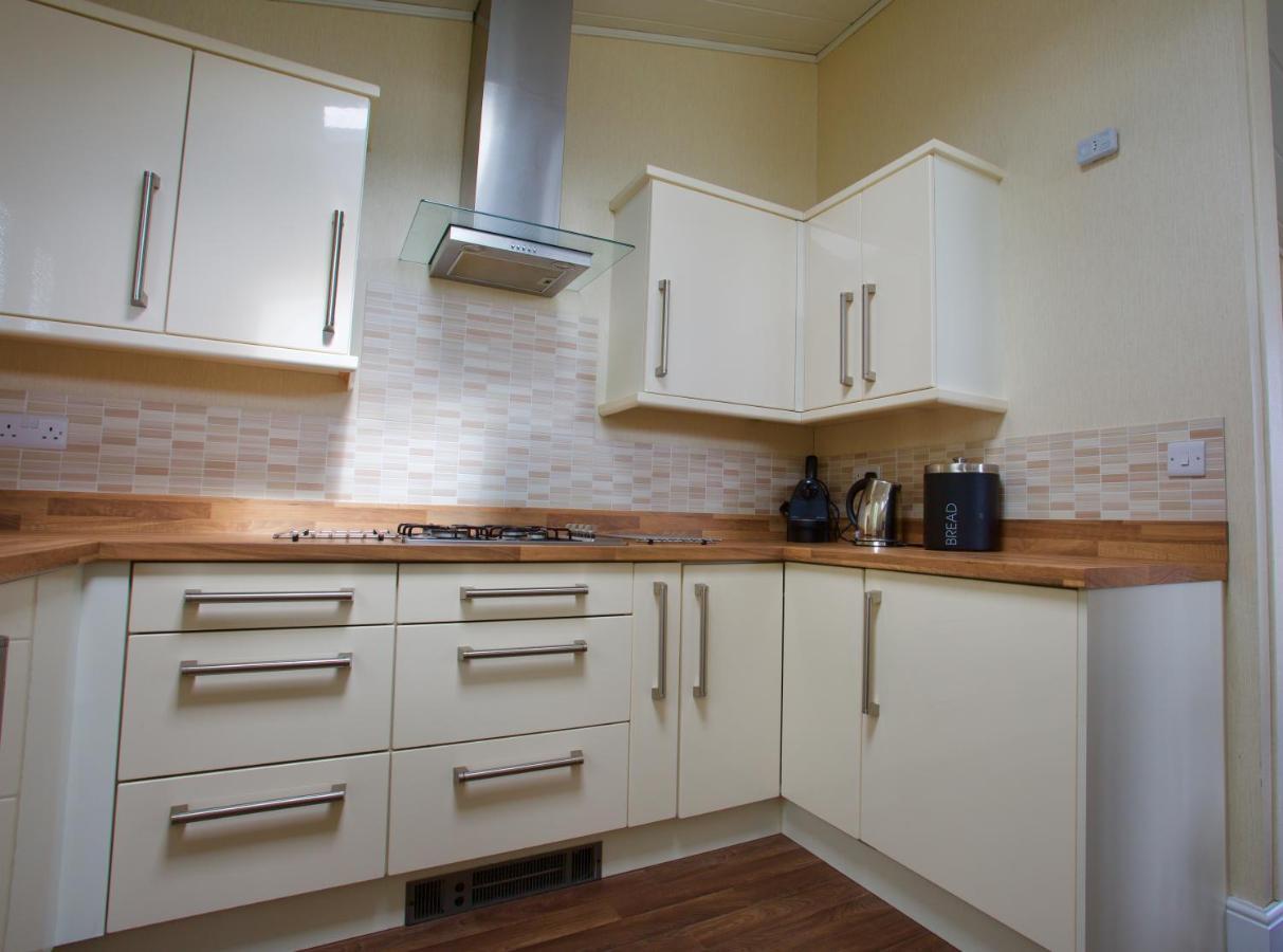 Lovely 3-Bed Cottage In อีลี ภายนอก รูปภาพ
